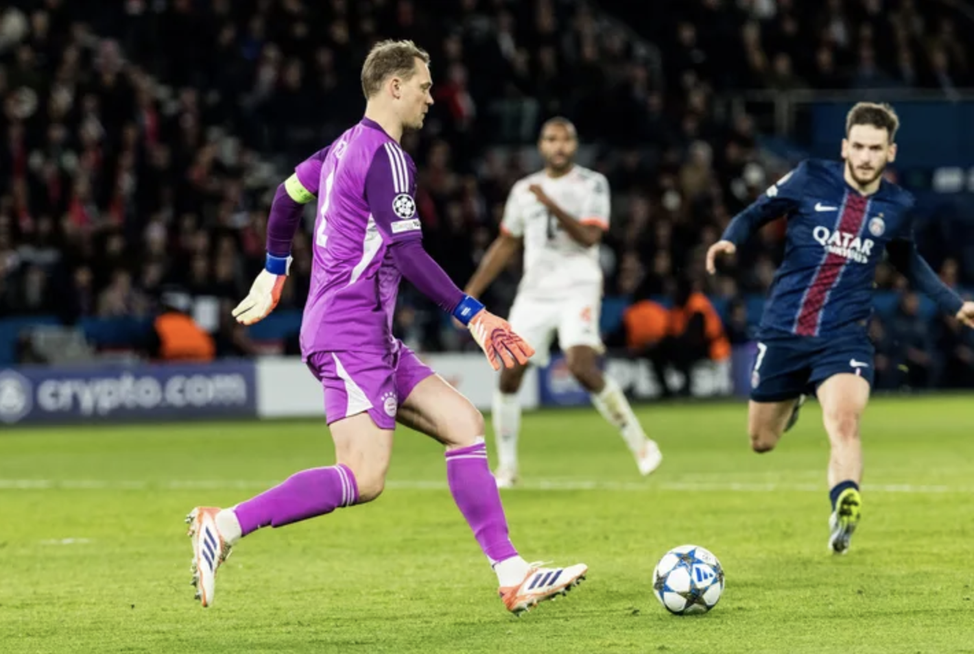 Champions League: Bayern Munich hạ gục 