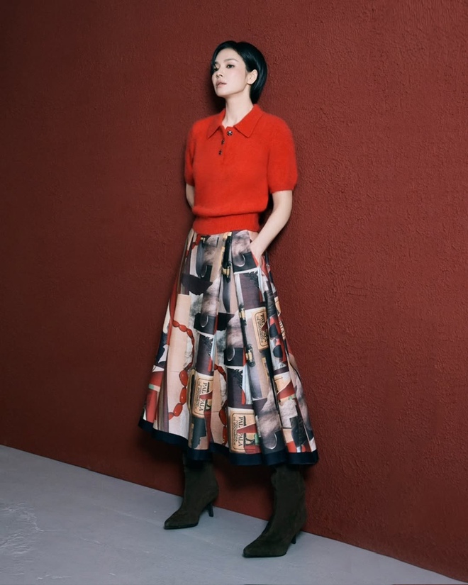 Áo dệt kim, áo cardigan 'lên ngôi' trong ngày thu se lạnh- Ảnh 5.