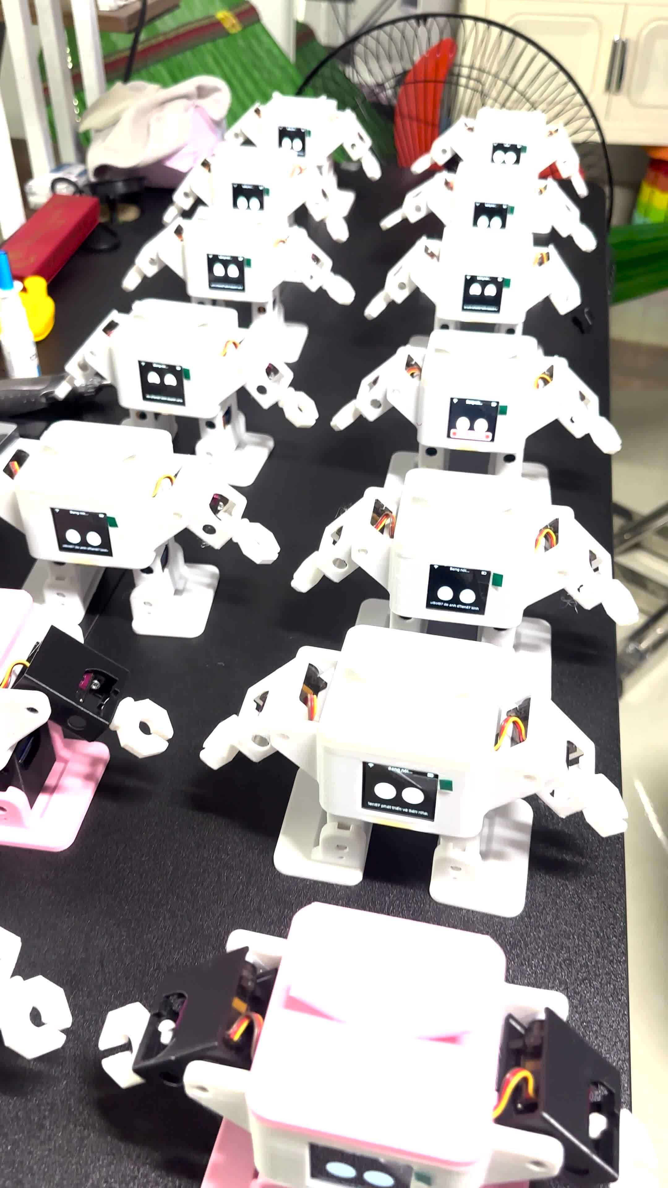 Đội quân robot AI giá dưới 1 triệu đồng