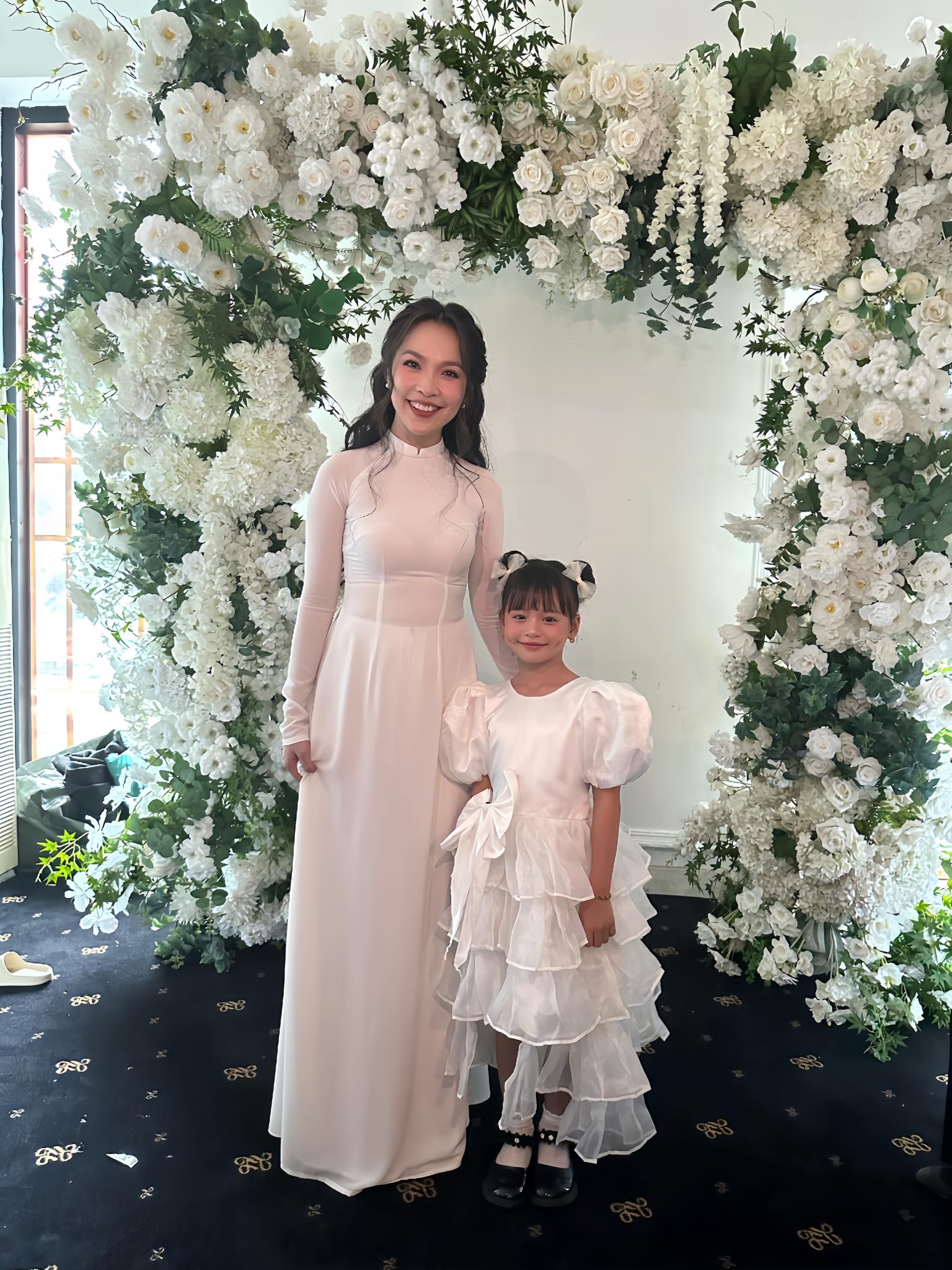 Bé gái 7 tuổi cực đắt show nhờ song ca với Mỹ Tâm tại Đại lễ 2/9- Ảnh 4.