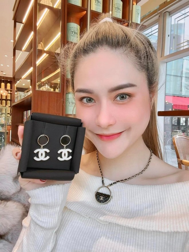 Đoàn Di Băng tiêu tiền ác- Ảnh 10.