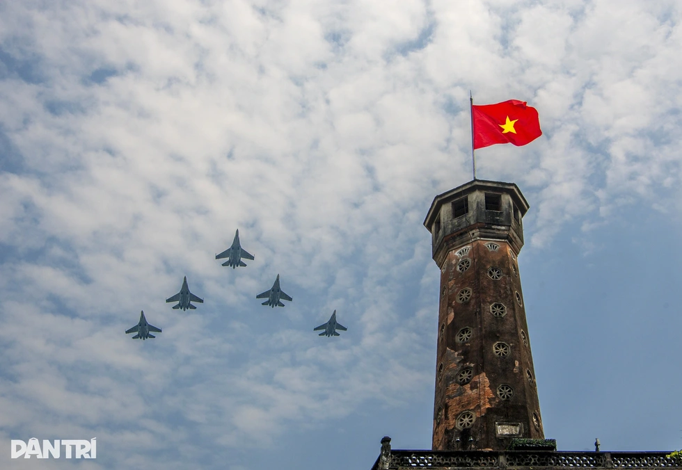 Báo Dân trí trao giải Cuộc thi ảnh Màu cờ tôi yêu 2025 - 5