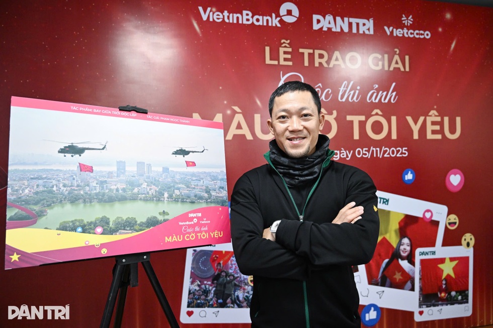 Báo Dân trí trao giải Cuộc thi ảnh Màu cờ tôi yêu 2025 - 8