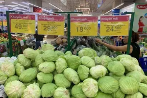 Đồng loạt tăng dự trữ hàng hóa, siêu thị sẵn sàng phương án ứng phó bão số 3