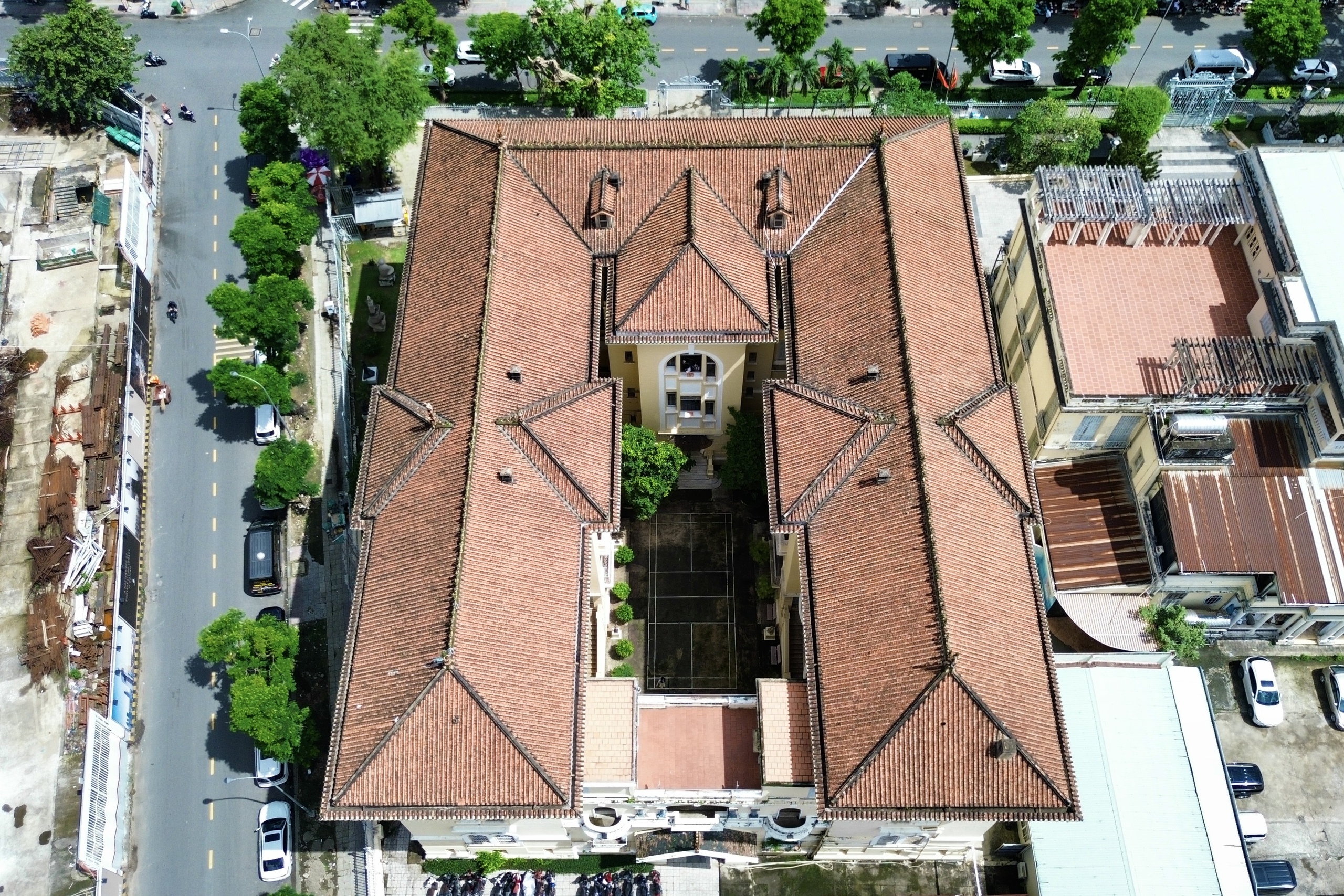 Biệt thự 99 cửa của tỉ phú Đông Dương xưa lừng danh ở TP.HCM- Ảnh 8.