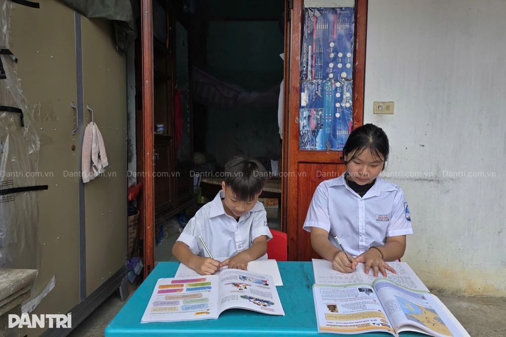 Mẹ nghèo mắc ung thư máu: “Em không muốn chồng con mắc thêm nợ” - 2