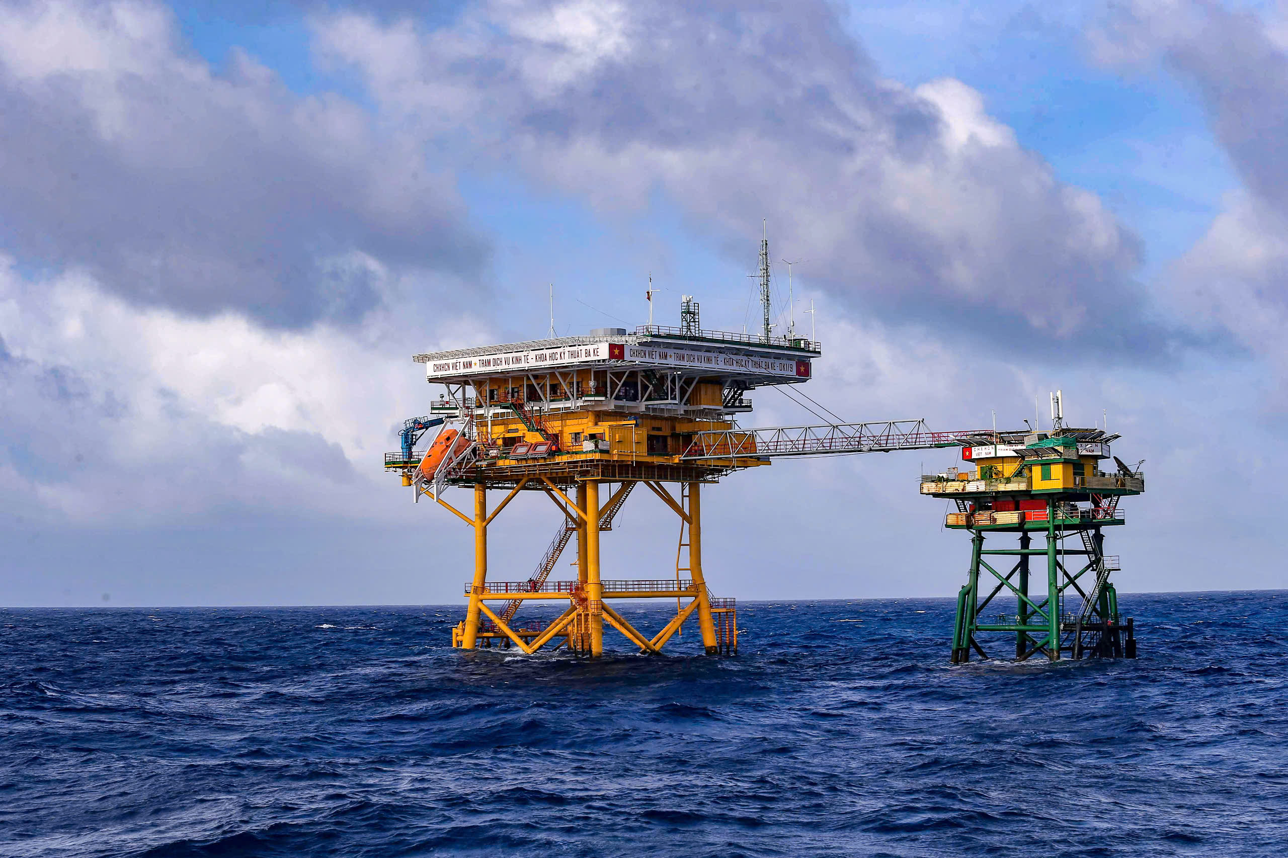 KỶ NIỆM 70 NĂM NGÀY THÀNH LẬP HẢI QUÂN NHÂN DÂN VIỆT NAM (7.5.1955 - 7.5.2025):  Lời thề giữa trùng khơi - Ảnh 4.