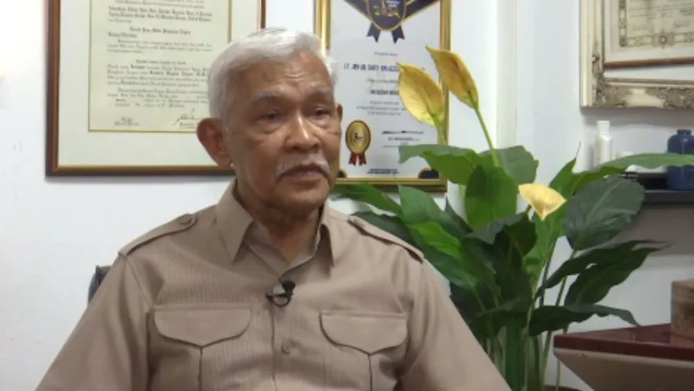 Cựu Tổng Thư ký FAM Datuk Seri Azzuddin Ahmad nói rõ những hậu quả khôn lường khi đưa vụ việc ra tòa án. Ảnh: TNST. hau-qua-khac-nghiet-cho-bong-da-malaysia (4).jpg