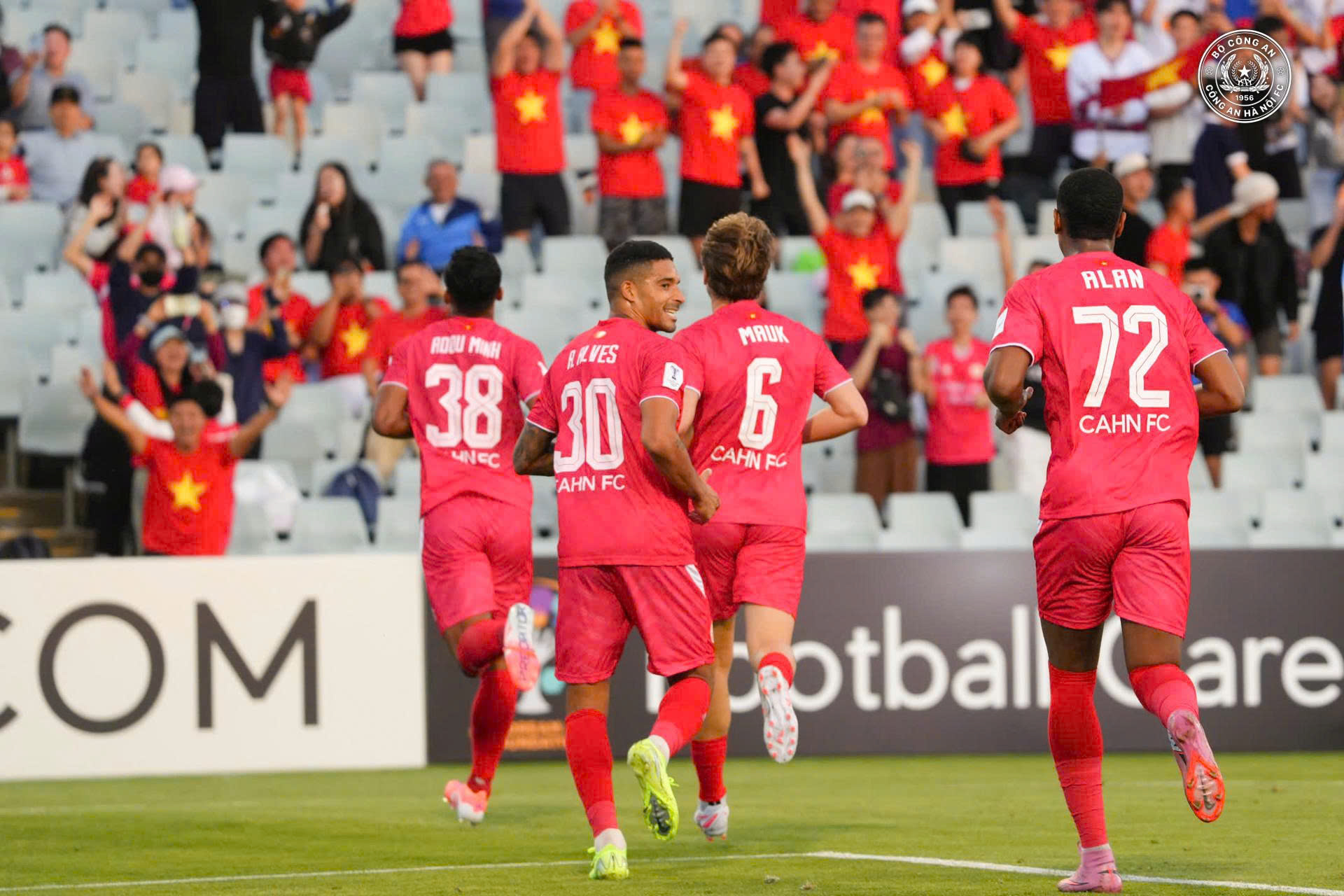 Thua CLB Úc, đội khách CAHN mất ngôi đầu: Nhưng vẫn cơ hội ở AFC Champions League 2- Ảnh 2.
