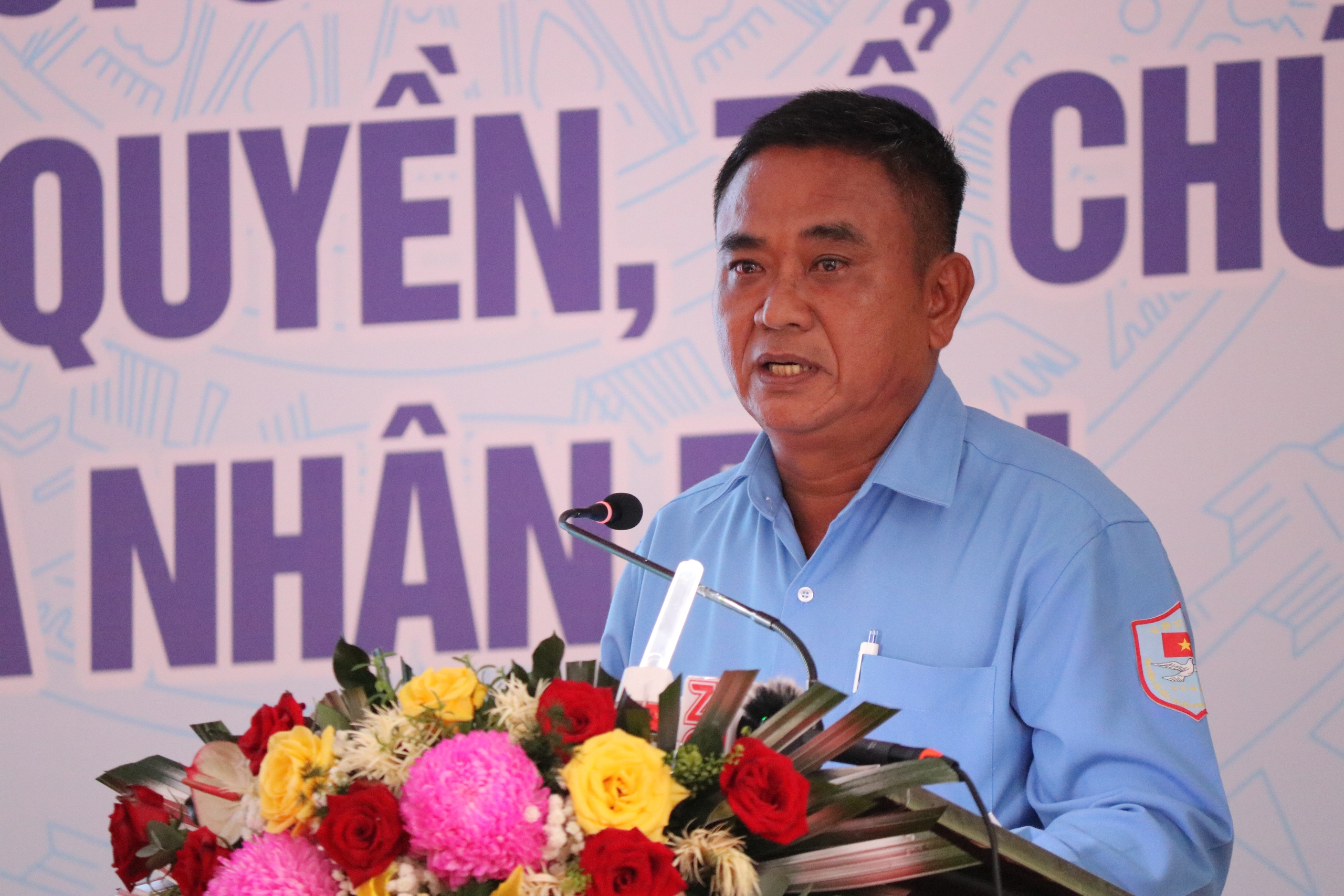 Quân khu 7 tổ chức lễ xuất quân làm nhiệm vụ tìm kiếm, quy tập hài cốt liệt sĩ tại Campuchia - Ảnh 4.