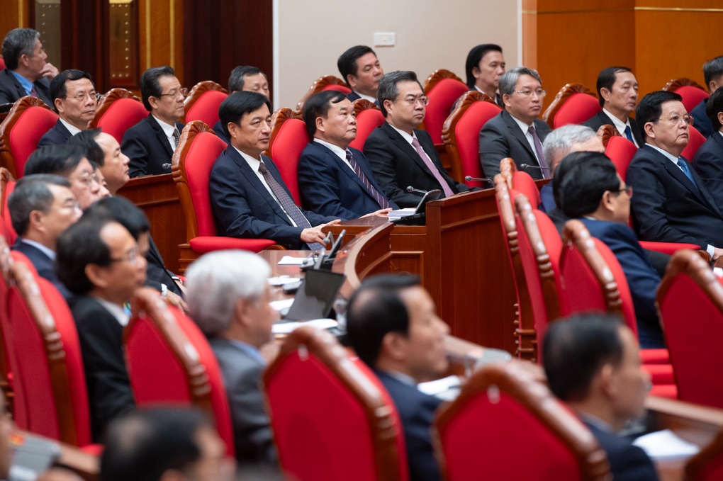 Những nội dung nhân sự được chốt tại Hội nghị Trung ương 14 - 3