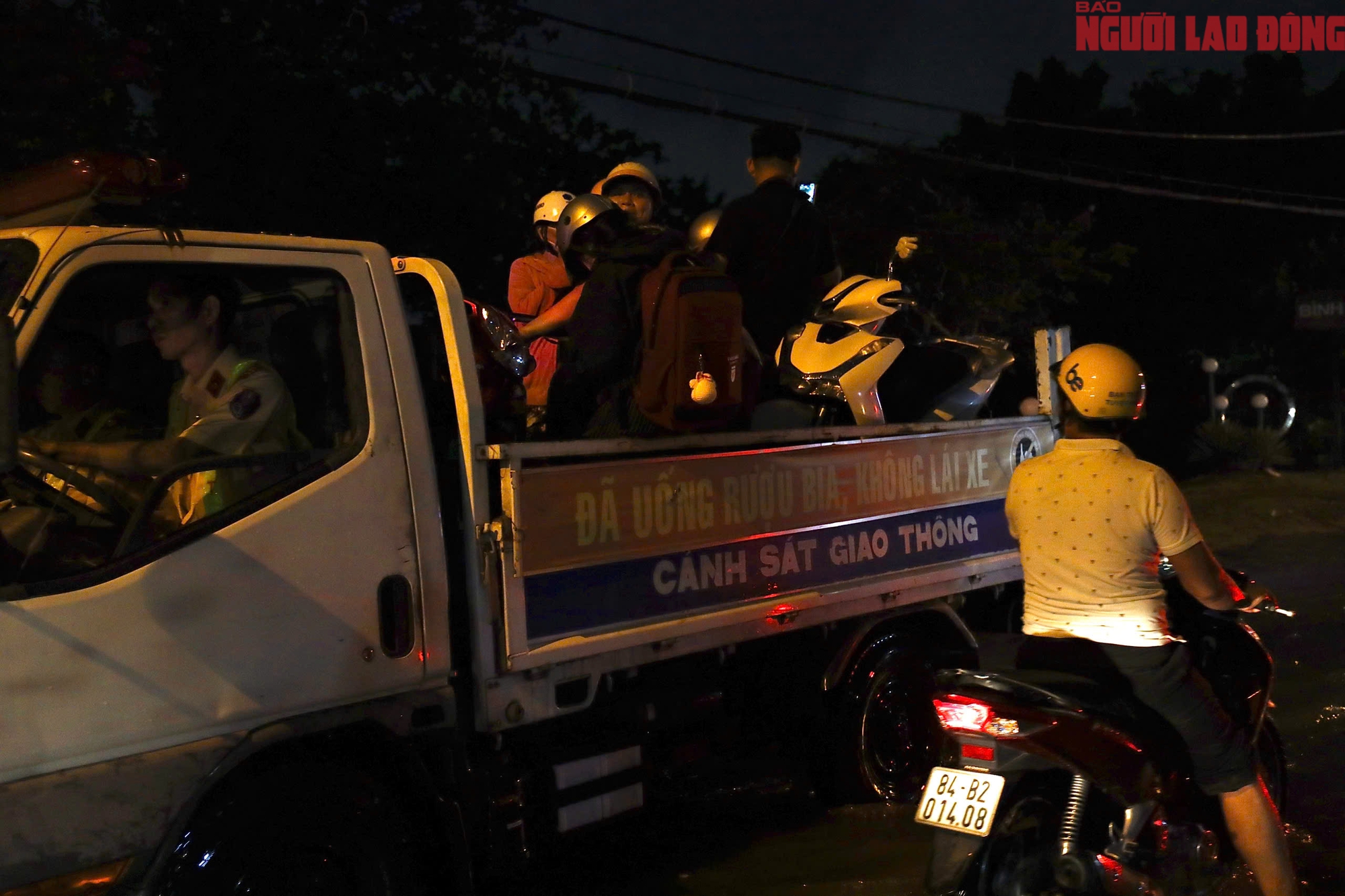 - Ảnh 6. - Ảnh 6.