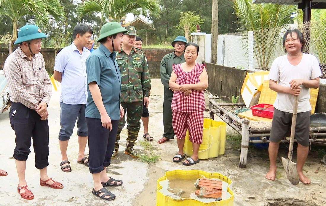 Ứng phó bão Kalmaegi, Chủ tịch Đà Nẵng yêu cầu 3 thủy điện hạ mực nước hồ chứa - Ảnh 4.