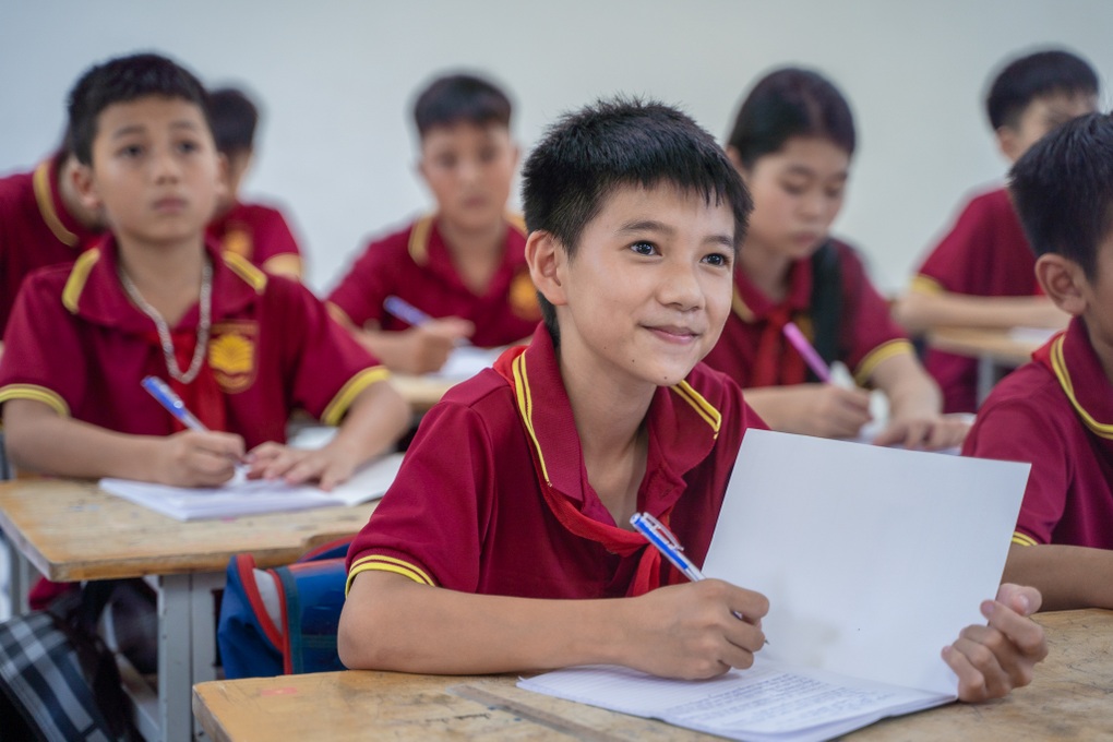 97% giáo viên THCS hài lòng với công việc, 58% chấp nhận mức lương hiện tại - 2