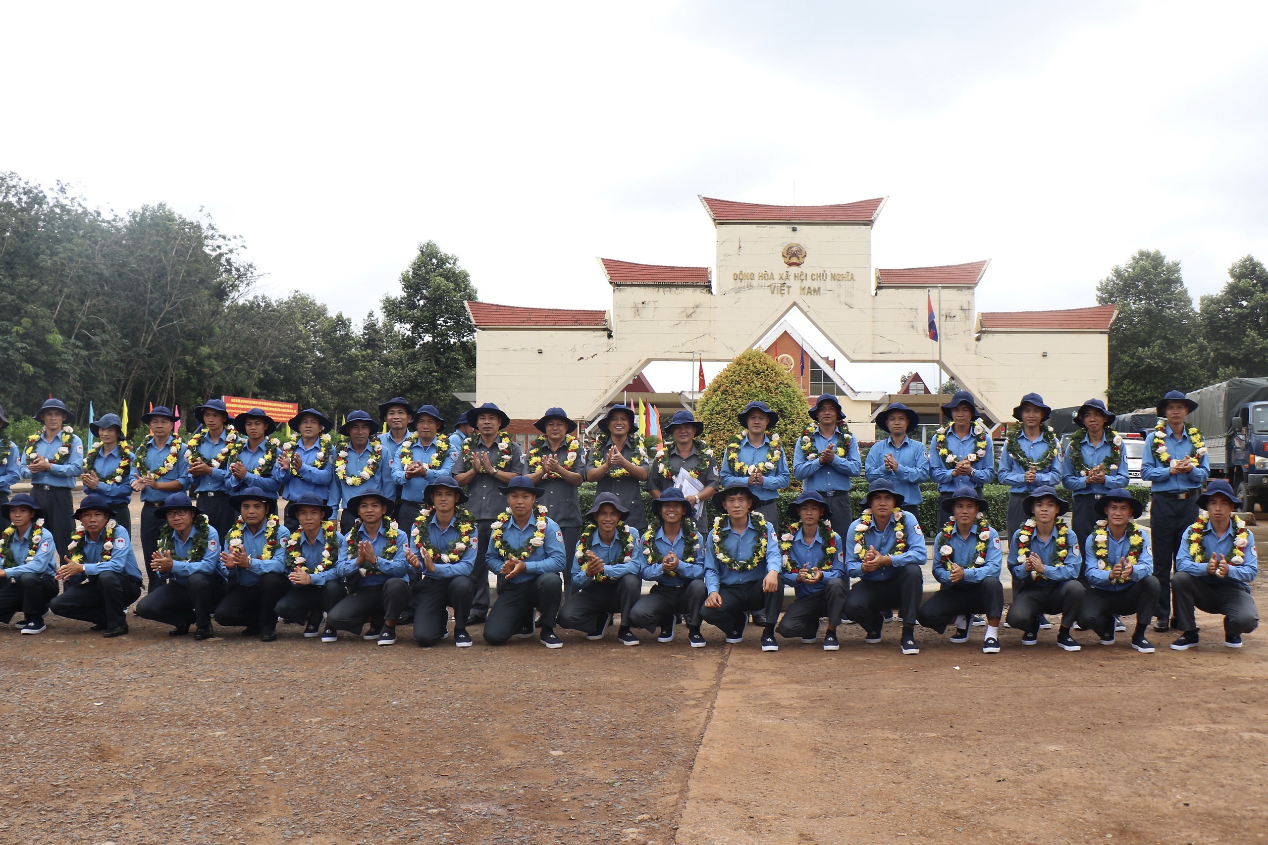 Quân khu 7 xuất quân tìm 825 mộ liệt sĩ tại Campuchia mùa khô 2025 - 2026- Ảnh 3.