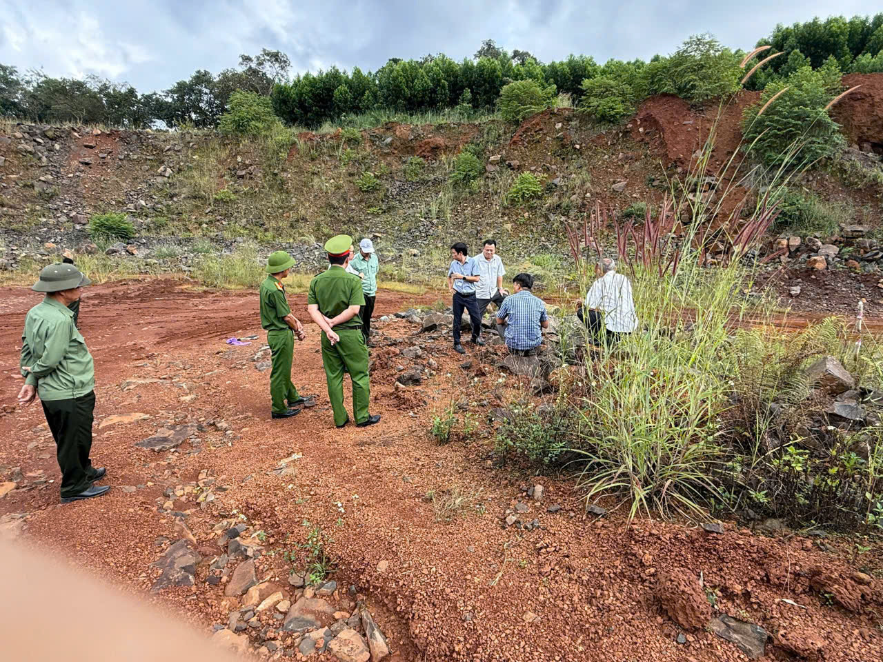 Đồng Nai: Đề nghị xử lý vụ khai thác khoáng sản trái phép tại xã Bom Bo- Ảnh 3.