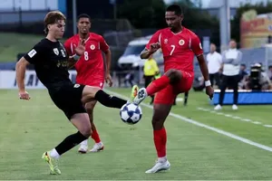 CLB CA. Hà Nội mất ngôi đầu bảng đầy đáng tiếc