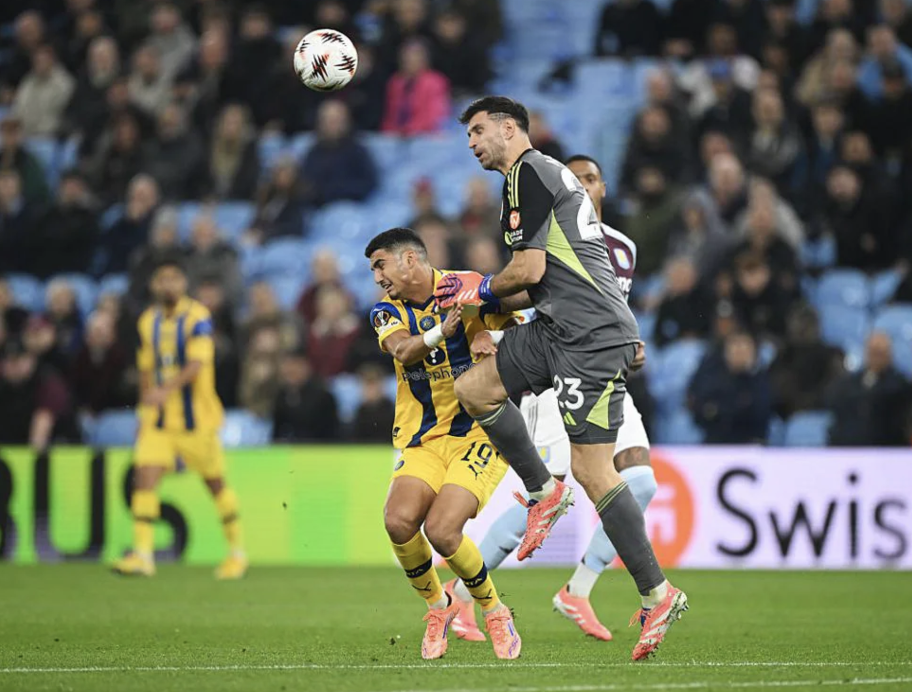 Europa League: Aston Villa thắng Maccabi Tel Aviv, kỳ tích bùng nổ ở Villa Park - Ảnh 3.