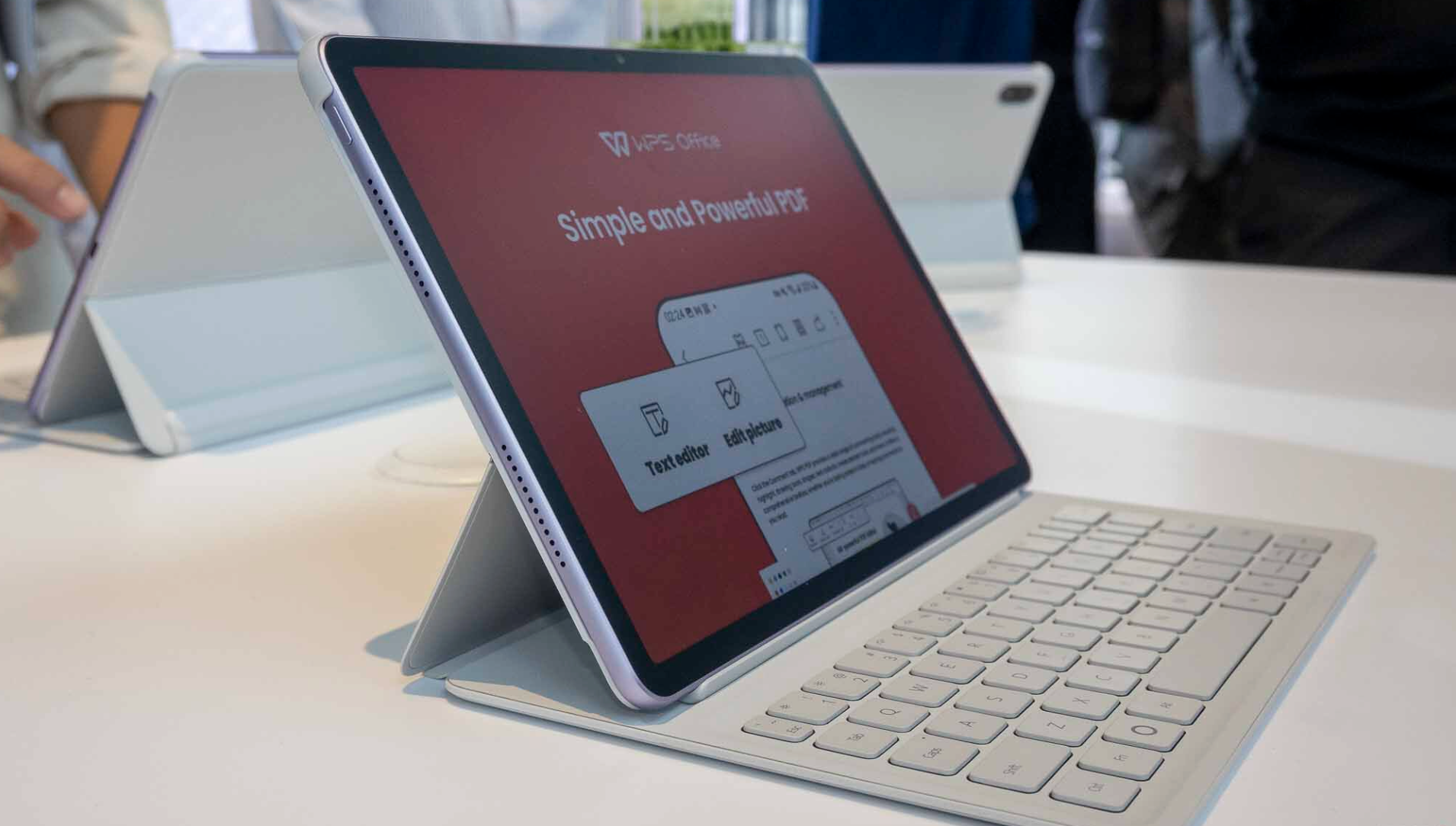 Huawei ra mắt máy tính bảng đa năng MatePad 11.5 PaperMatte thế hệ mới 2 Huawei ra mắt mẫu máy tính bảng đa năng MatePad 11.5 PaperMatte thế hệ mới - Ảnh 2.