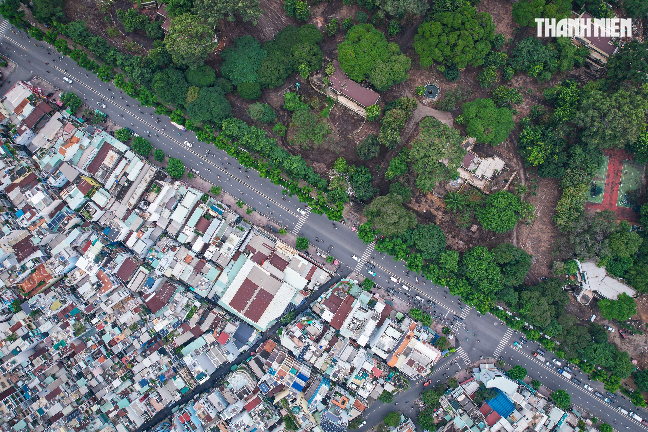 TP.HCM tất bật dọn 'đất vàng' để xây công viên và đài tưởng niệm nạn nhân Covid-19- Ảnh 7.