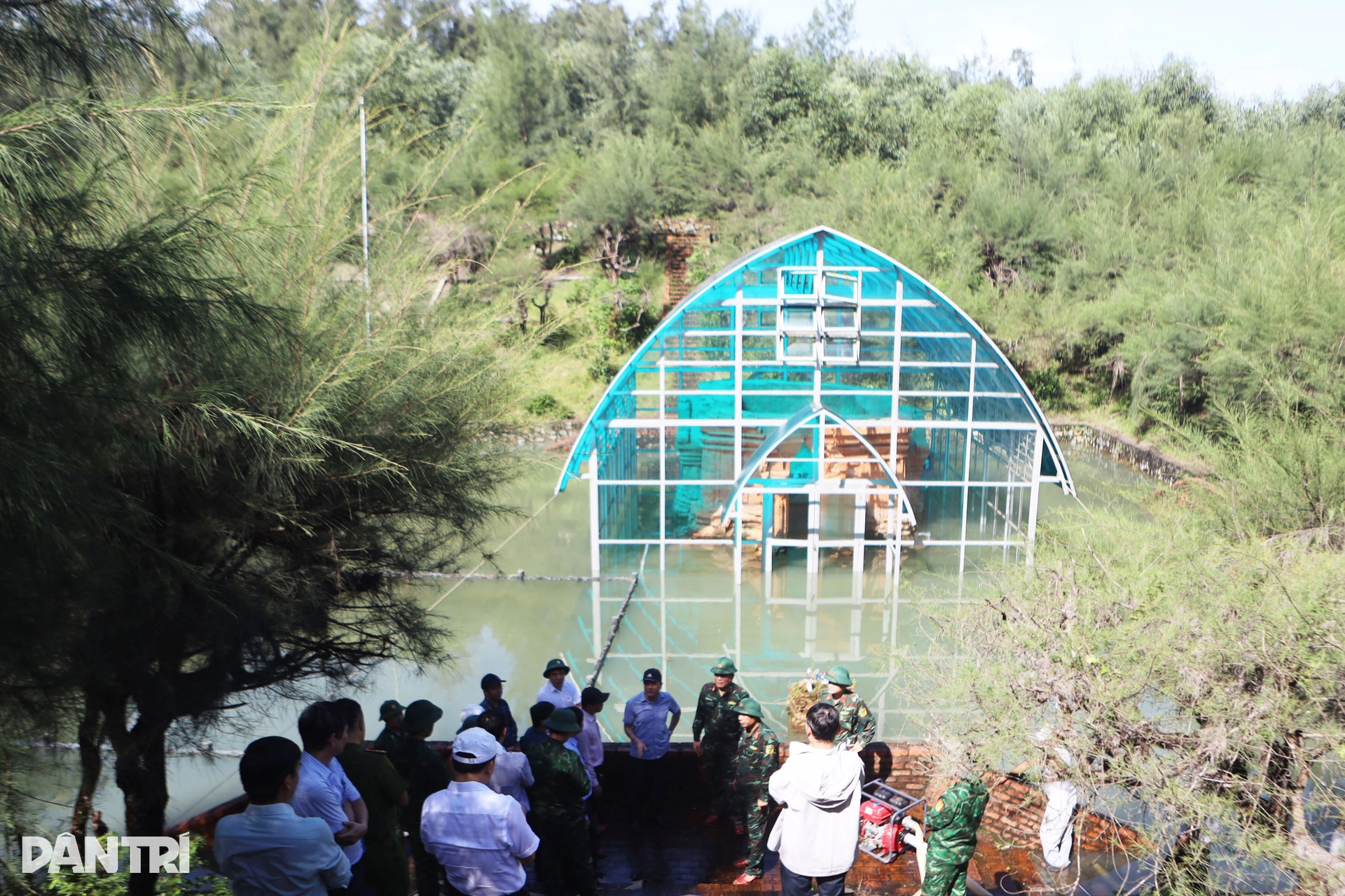 Tháp Chăm cổ nghìn năm tuổi nằm dưới mực nước biển bị ngập lụt kéo dài - 6