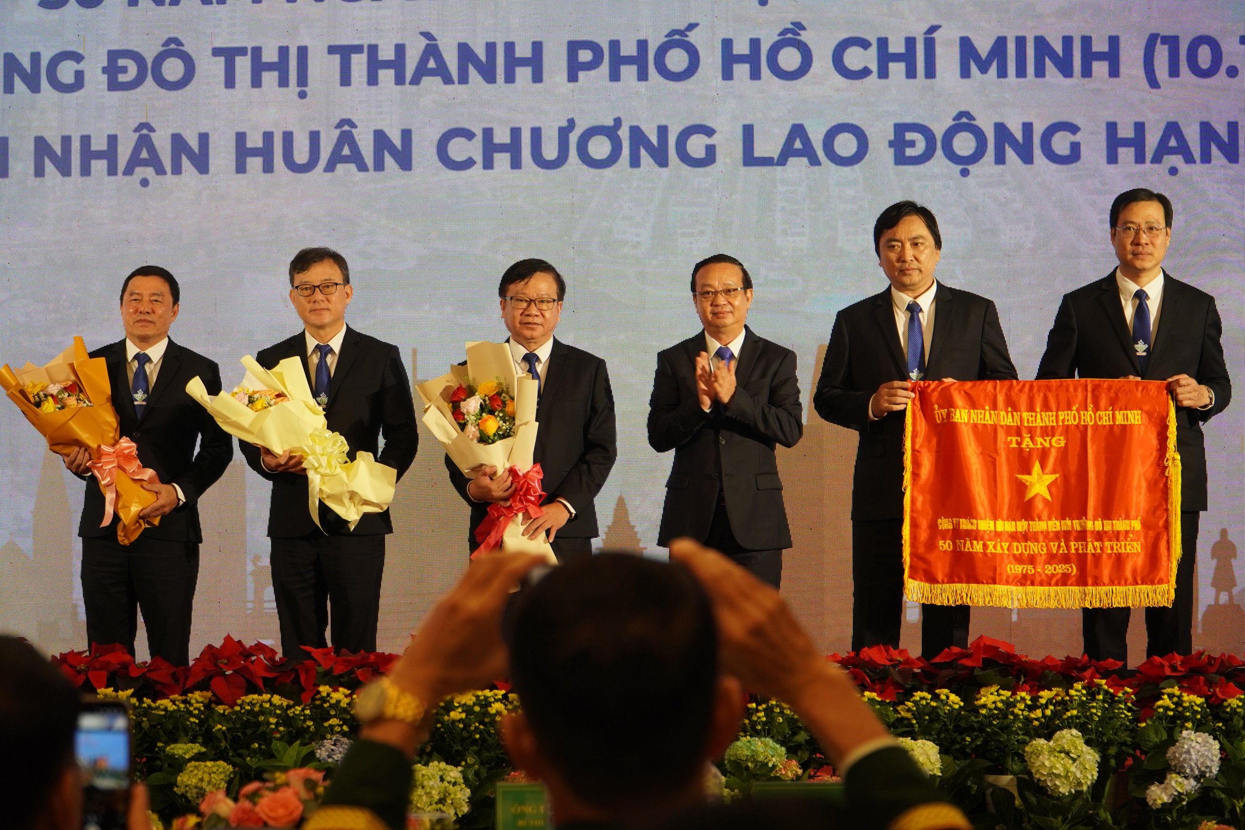 Citenco nhận Huân chương Lao động hạng Ba 7 Citenco nhận Huân chương Lao động hạng Ba - Ảnh 7.