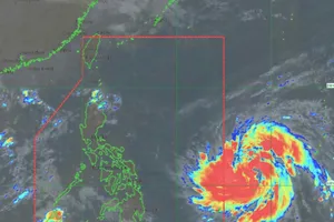 Siêu bão Fung-wong có thể đạt cường độ cực đại trước khi vào Philippines