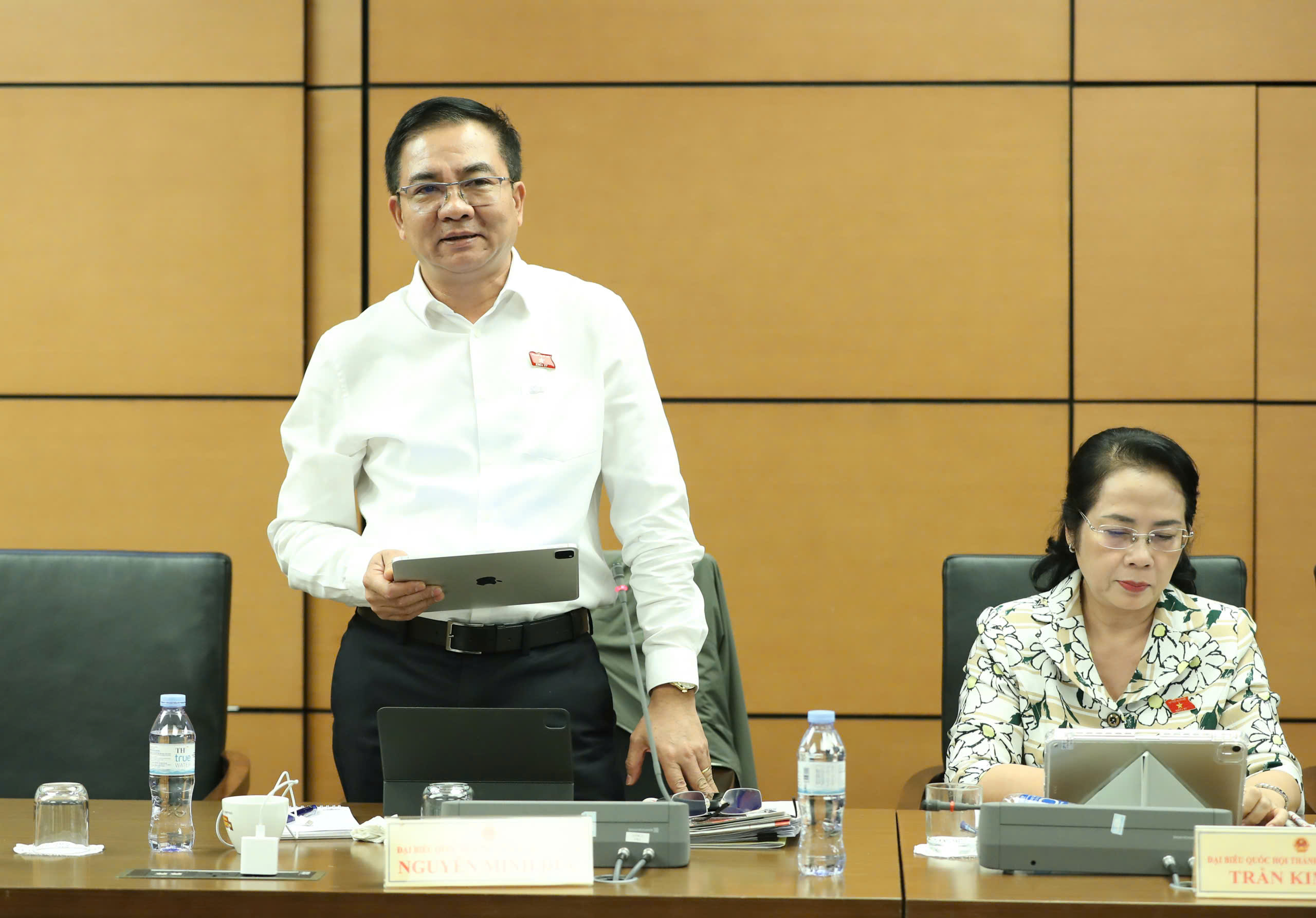 Đại biểu Quốc hội: Bỏ bớt loại hình quy hoạch để tránh trùng lắp, treo thành món nợ với dân 2 Đại biểu Quốc hội: Bỏ bớt loại hình quy hoạch để tránh trùng lắp, treo thành món nợ với dân - Ảnh 2.