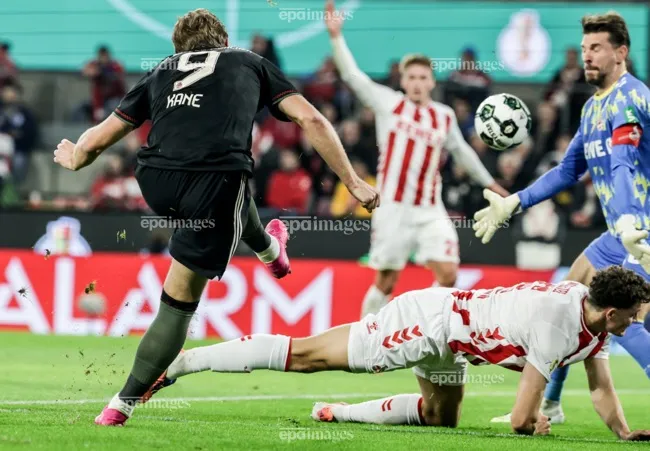 bong-da-anh-thong-tri-champions-league-va-bat-ngo-nha-vo-dich (4).jpg