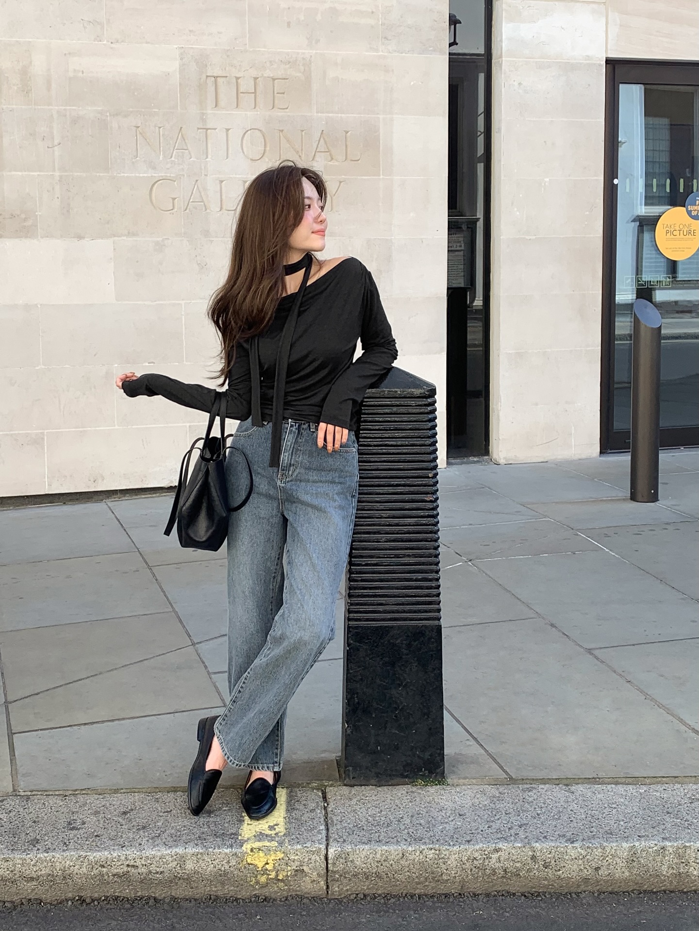 1762531332 535 4 mau ao mua lanh don gian nhung mac voi