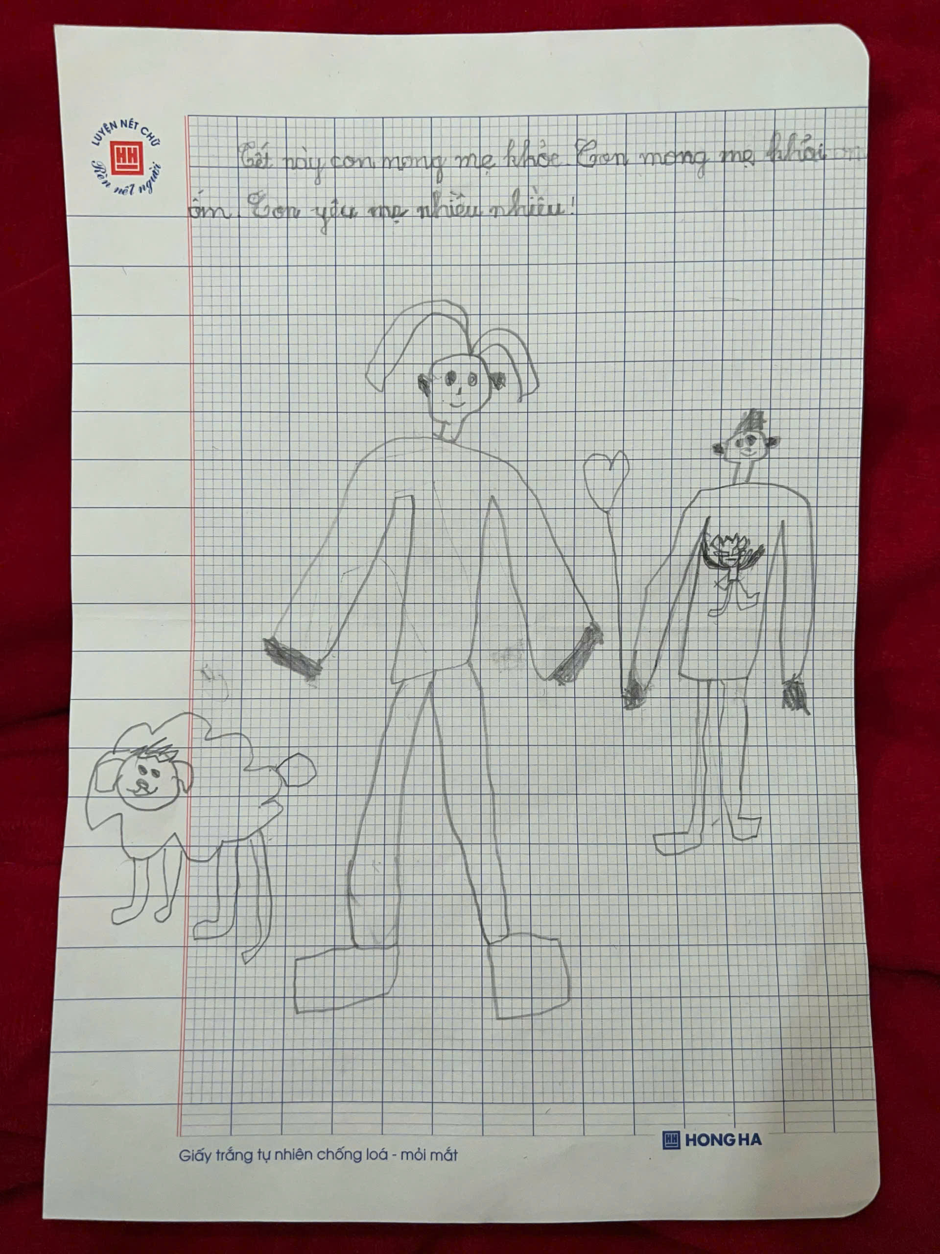 Cô gái mắc bệnh hiểm nghèo làm điều khiến nhiều người mới nhìn đã rơi nước mắt- Ảnh 8. Cô gái mắc bệnh hiểm nghèo làm điều khiến nhiều người mới nhìn đã rơi nước mắt- Ảnh 8.