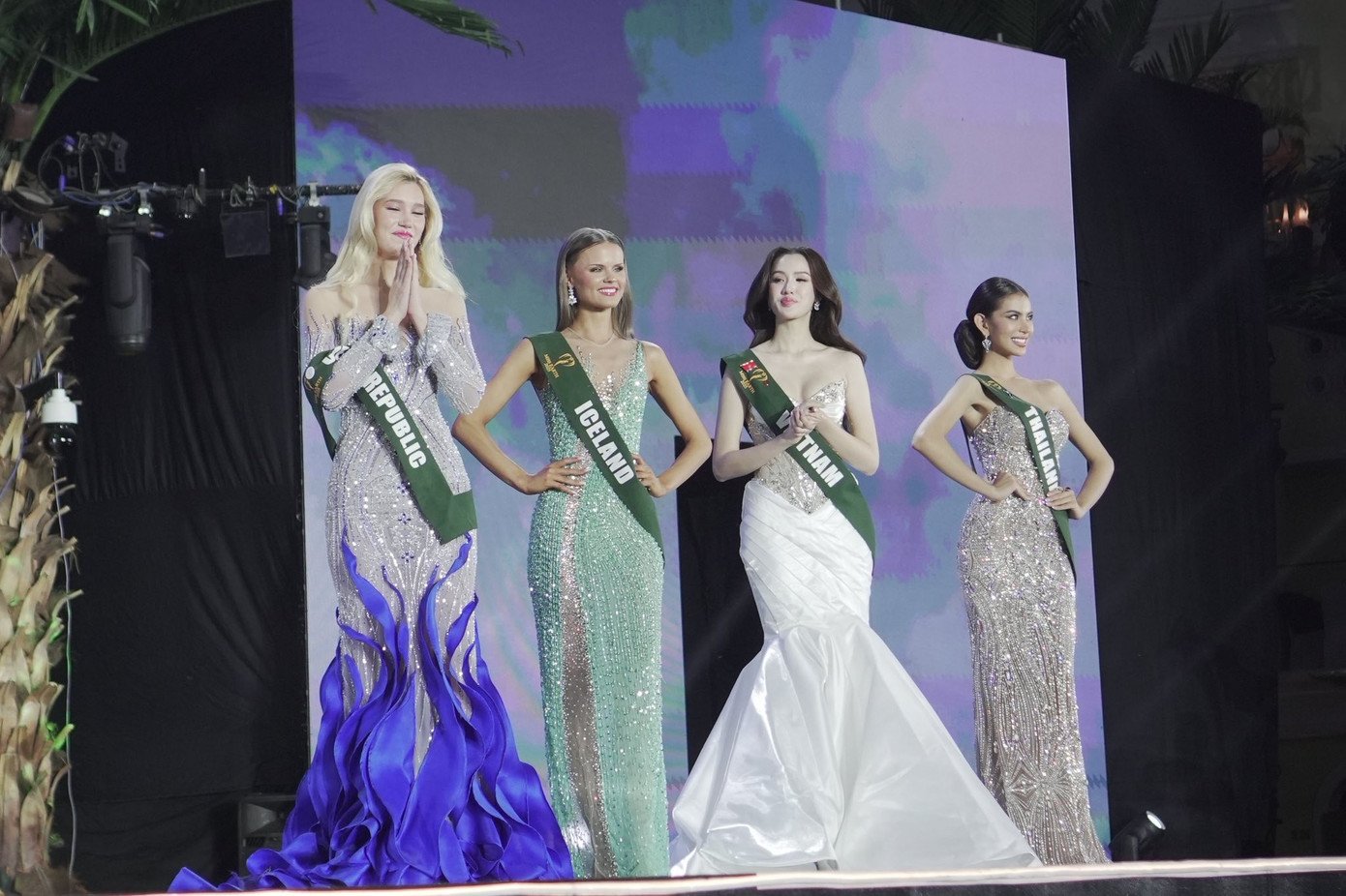 Chung kết Hoa hậu Trái Đất 2025 buồn tẻ - 11