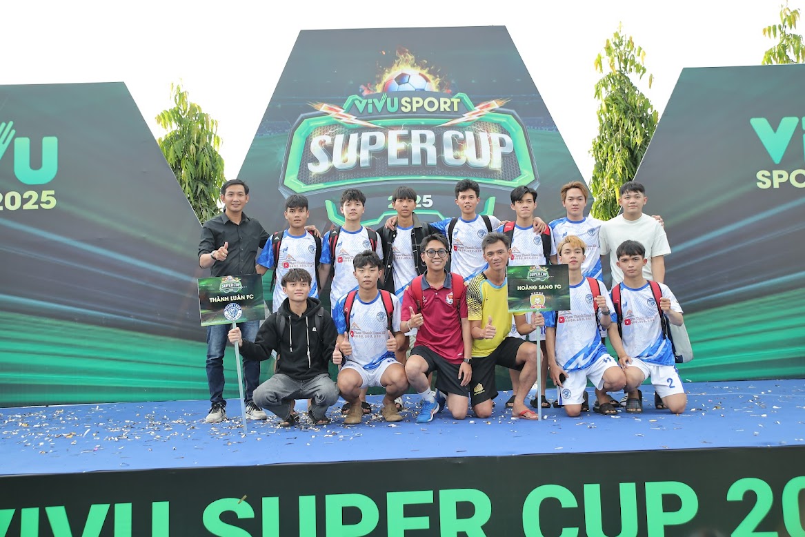 Sân phủi hóa sân khấu: Hồ Quang Hiếu mang "lửa" đến Vivu Sport Super Cup 2025 - Ảnh 8. Sân phủi hóa sân khấu: Hồ Quang Hiếu mang "lửa" đến Vivu Sport Super Cup 2025 - Ảnh 8.