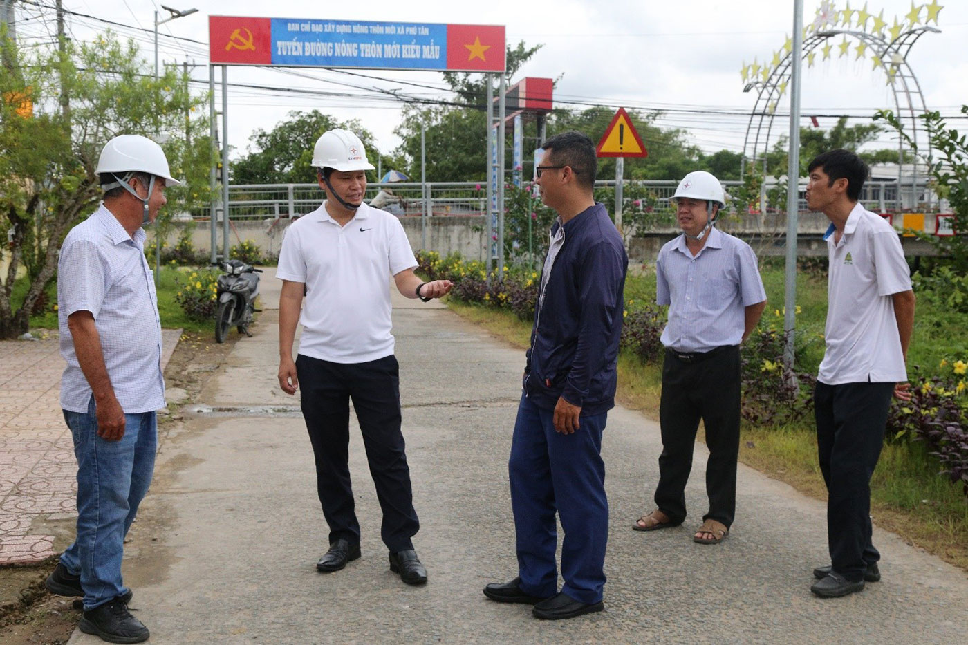 EVNSPC quyết liệt trong công tác đầu tư xây dựng- Ảnh 5.