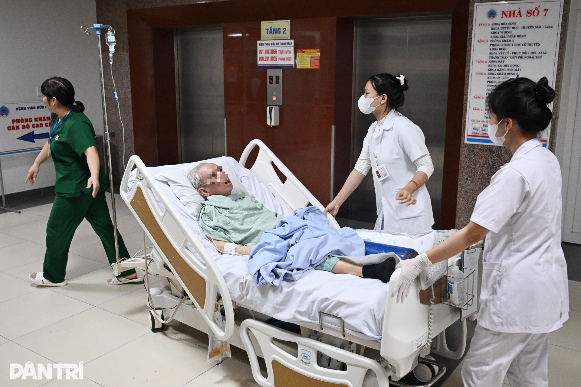 Hà Nội: Bệnh viện đông nghịt, ca đột quỵ tăng vì thời tiết ẩm ương - 4