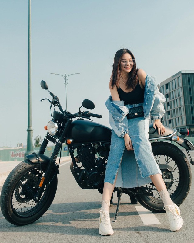 Áo khoác denim là biểu tượng vượt thời gian 'cân' mọi xu hướng thời trang - Ảnh 5.