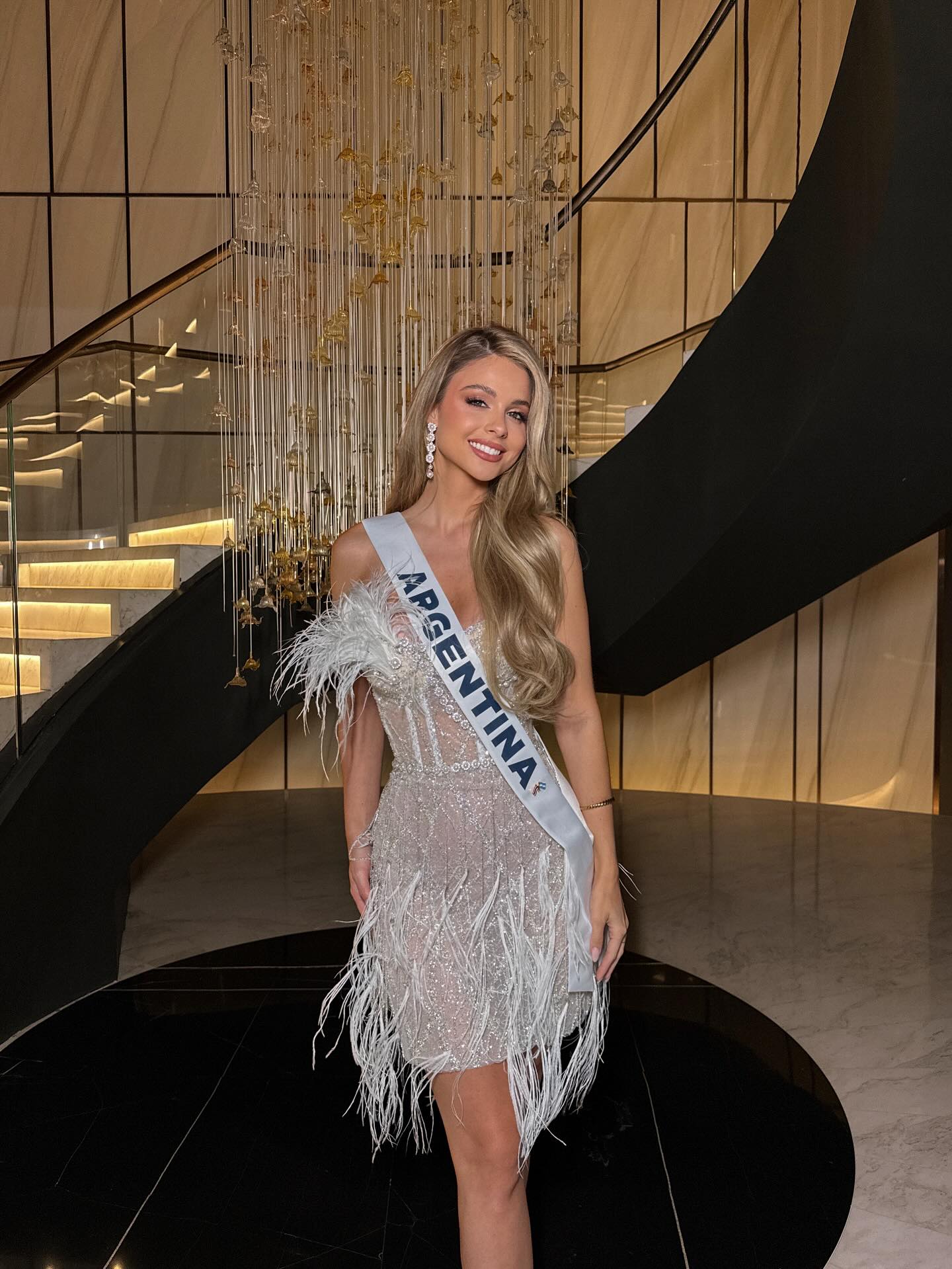 Đối thủ của Hương Giang tại Miss Universe: Xinh đẹp như búp bê sống đúng nghĩa- Ảnh 10.