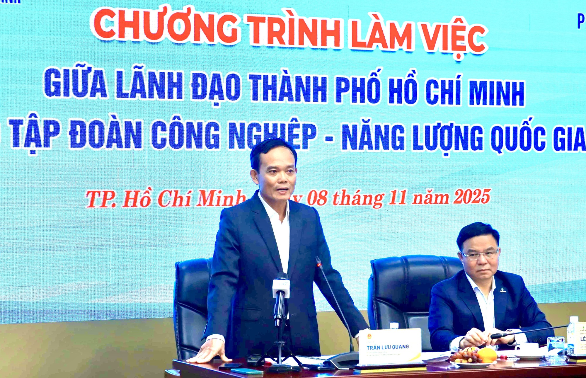 Lãnh đạo TP HCM làm việc với Tập đoàn Petrovietnam về hợp tác chiến lượ - Ảnh 4.