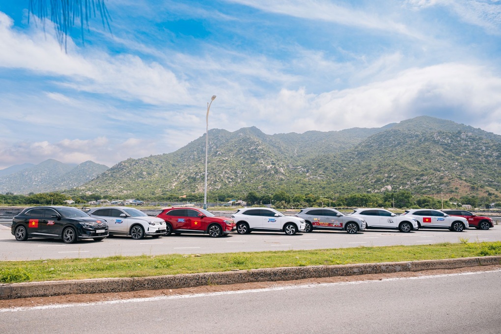 Cơ hội sở hữu VinFast VF 8 trong tháng 11 với nhiều ưu đãi - 2