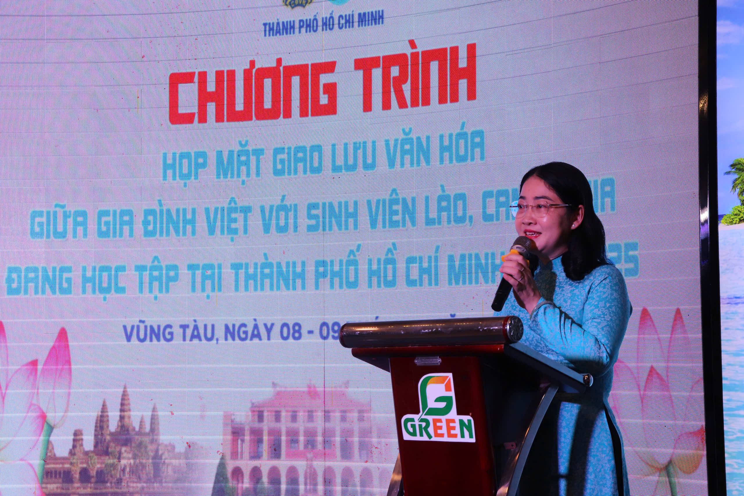 Giao lưu văn hóa giữa gia đình Việt và sinh viên Lào, Campuchia - Ảnh 3.