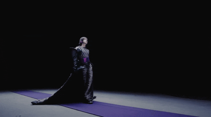 tlinh và Pháp Kiều lên nhạc dissing, ca từ “sang xịn mịn” bỏ xa đàn anh Rhymastic?- Ảnh 3.