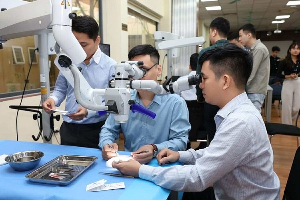 Sợ bị chê yếu, nam giới dễ dính bẫy “vẽ bệnh” - 2