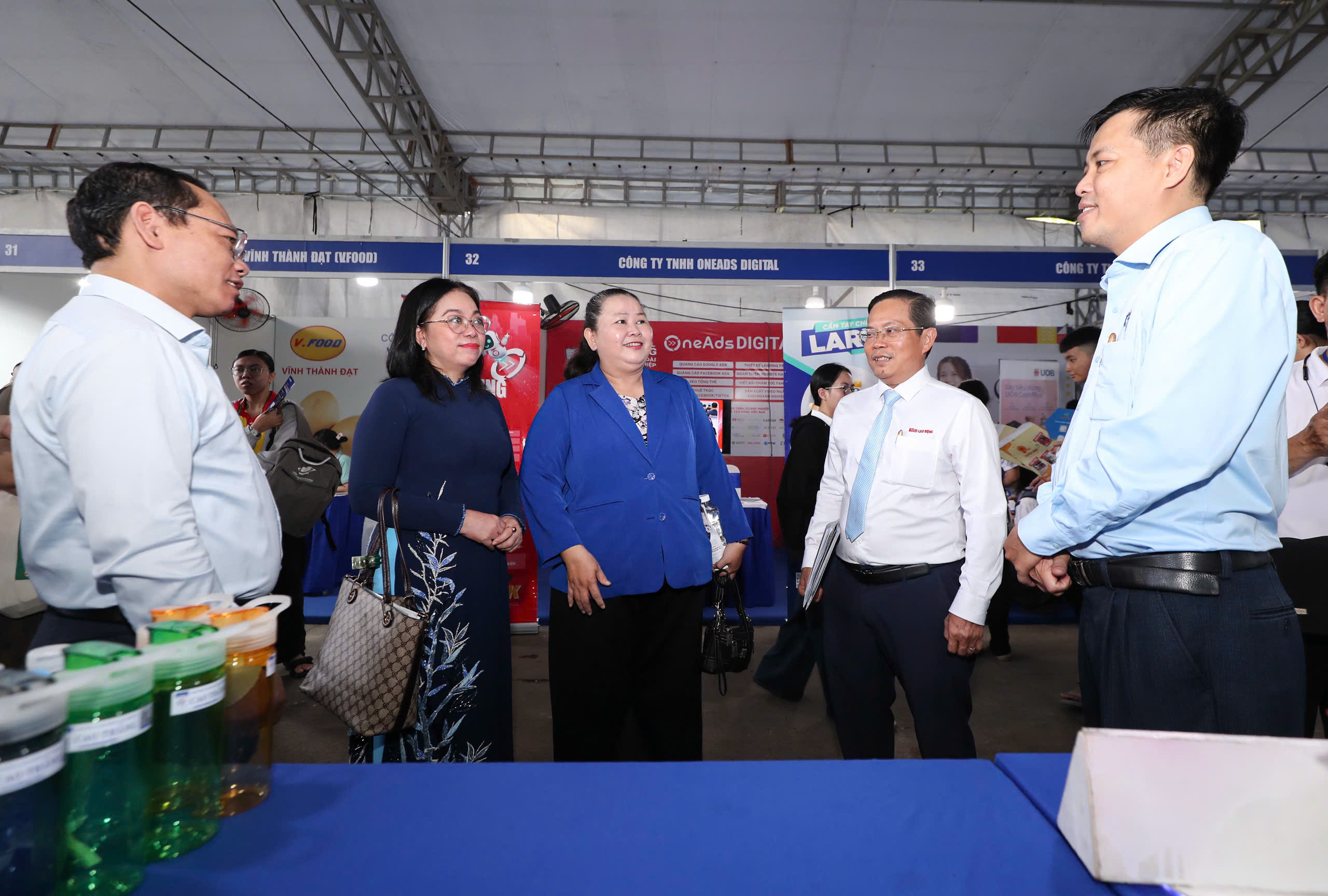 Kết nối nguồn nhân lực với nhà tuyển dụng 4 Job Link 2025: Kết nối nguồn nhân lực với nhà tuyển dụng - Ảnh 13.