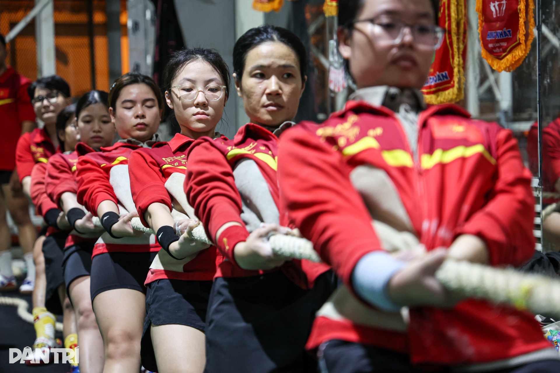 Lò luyện kéo co Việt Nam ngày đêm chuẩn bị cho SEA Games đầu tiên - 8