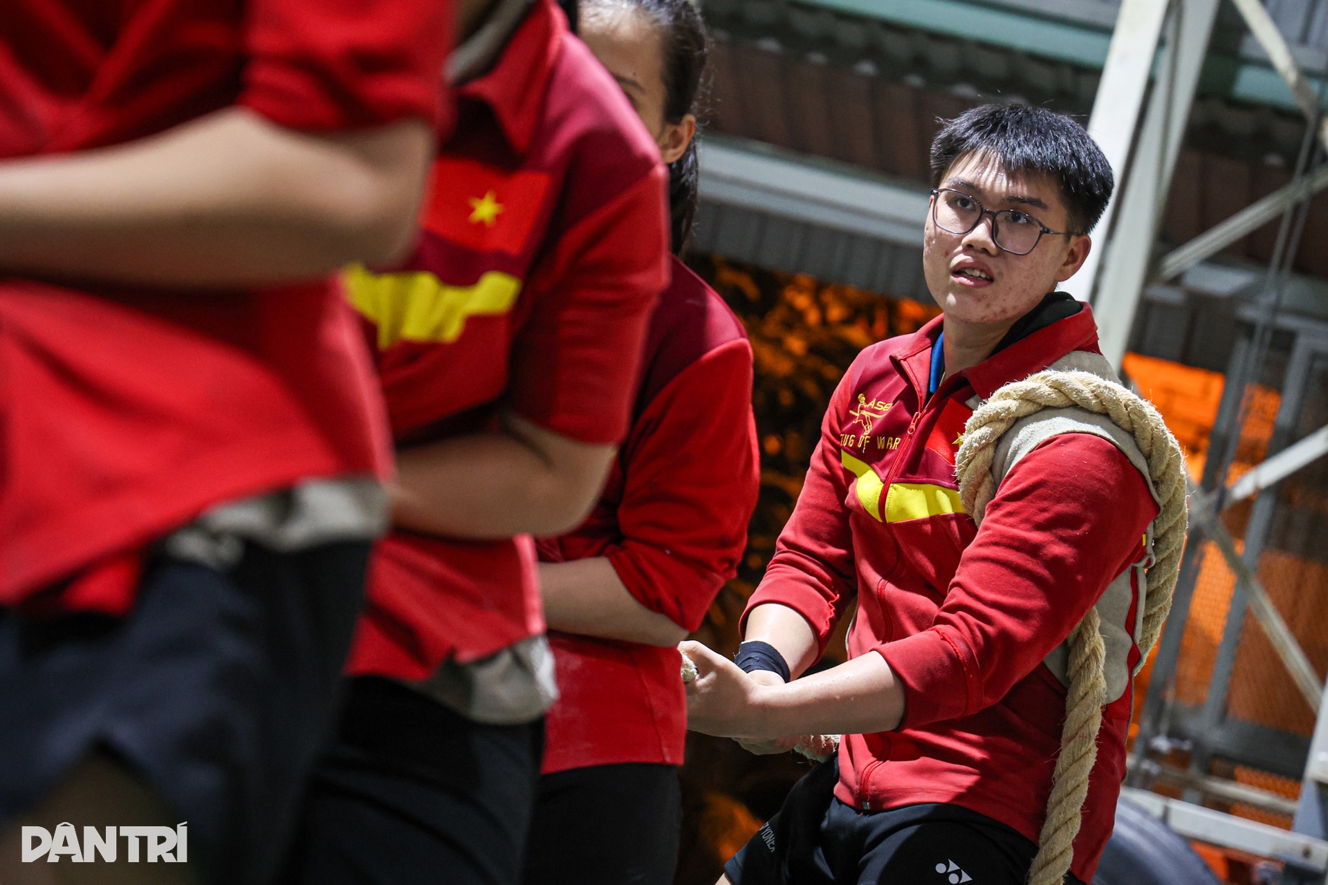 Lò luyện kéo co Việt Nam ngày đêm chuẩn bị cho SEA Games đầu tiên - 9