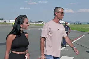 Ronaldo tự nhận mình… đẹp trai hơn Beckham