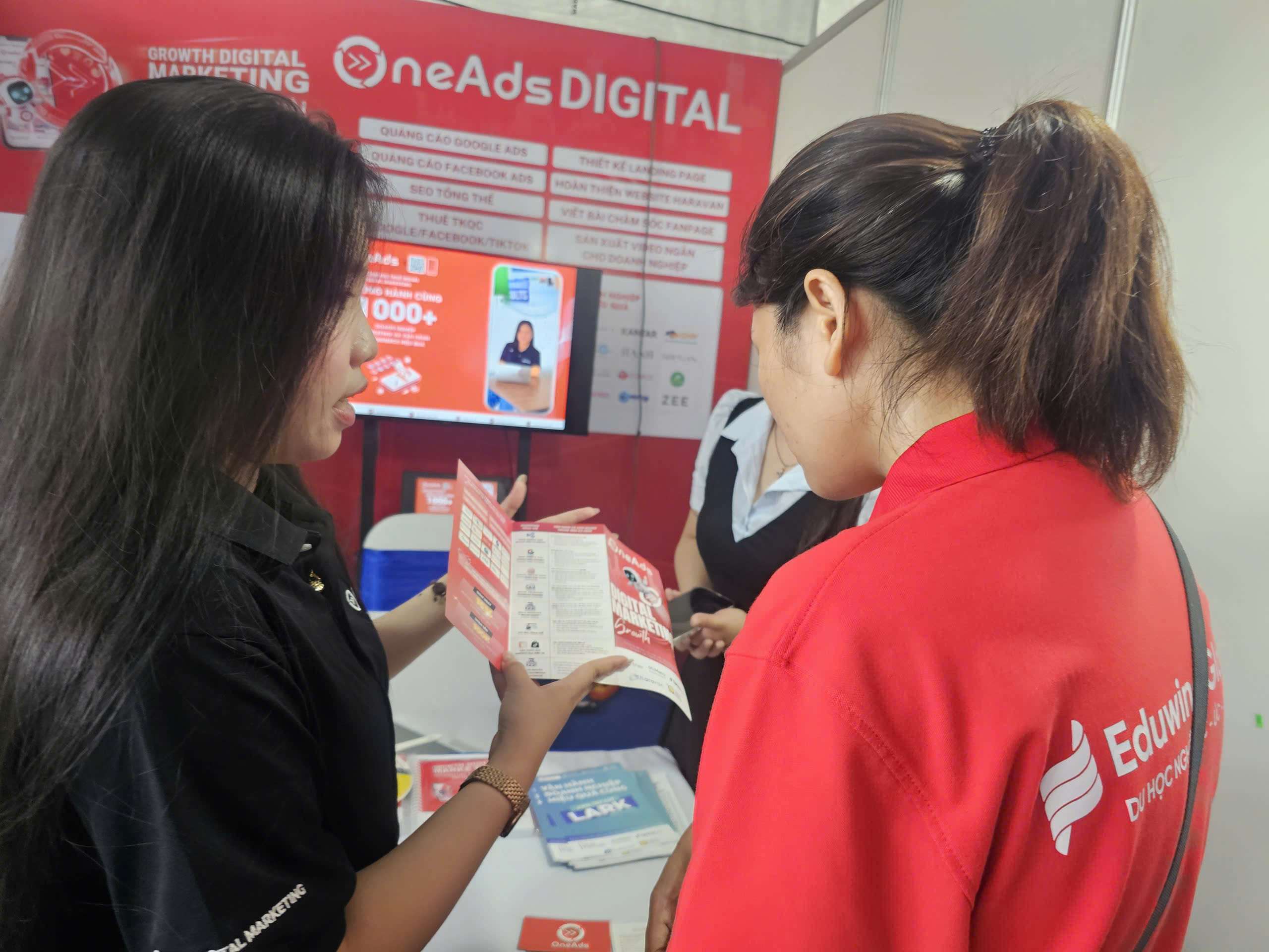 Job Link: Bí mật giúp nhận việc nhanh hơn cả trăm hồ sơ online - Ảnh 7.