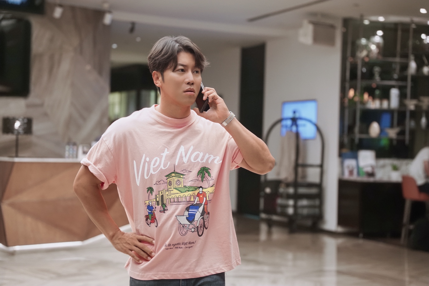 Tay Anh Giữ Một Vì Sao - Phát “tín hiệu” cho phim tình cảm trở lại màn ảnh- Ảnh 4.