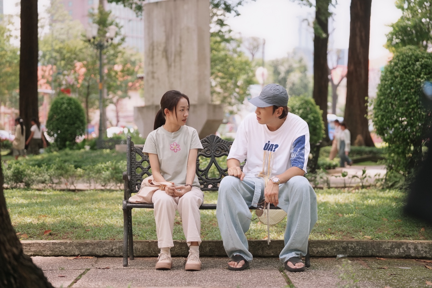 Tay Anh Giữ Một Vì Sao - Phát “tín hiệu” cho phim tình cảm trở lại màn ảnh- Ảnh 3.