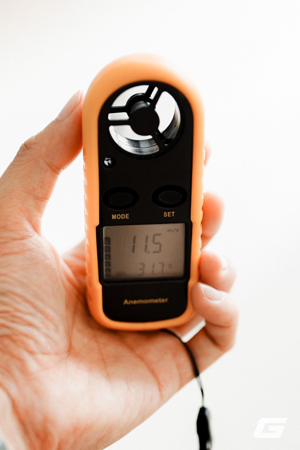 Dùng thử máy sấy Dreame Hair Mini: Gió rất mạnh, nhiệt đều, thiết kế động cơ ẩn, dùng tốt mà mua làm quà 20/10 còn hay hơn- Ảnh 13.